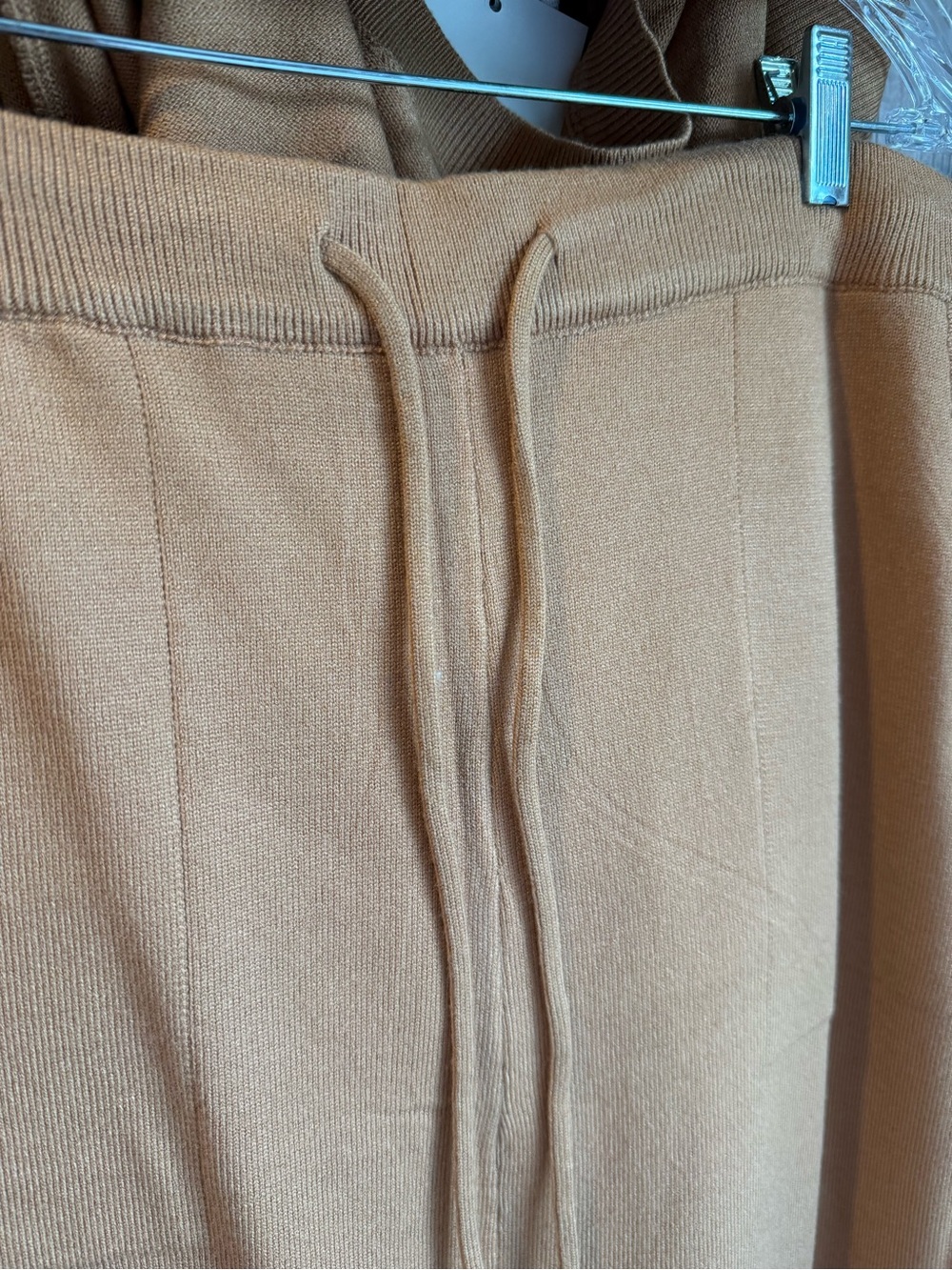 Two Piece Sweater Pants Set Large NWT - Picture 5 of 6